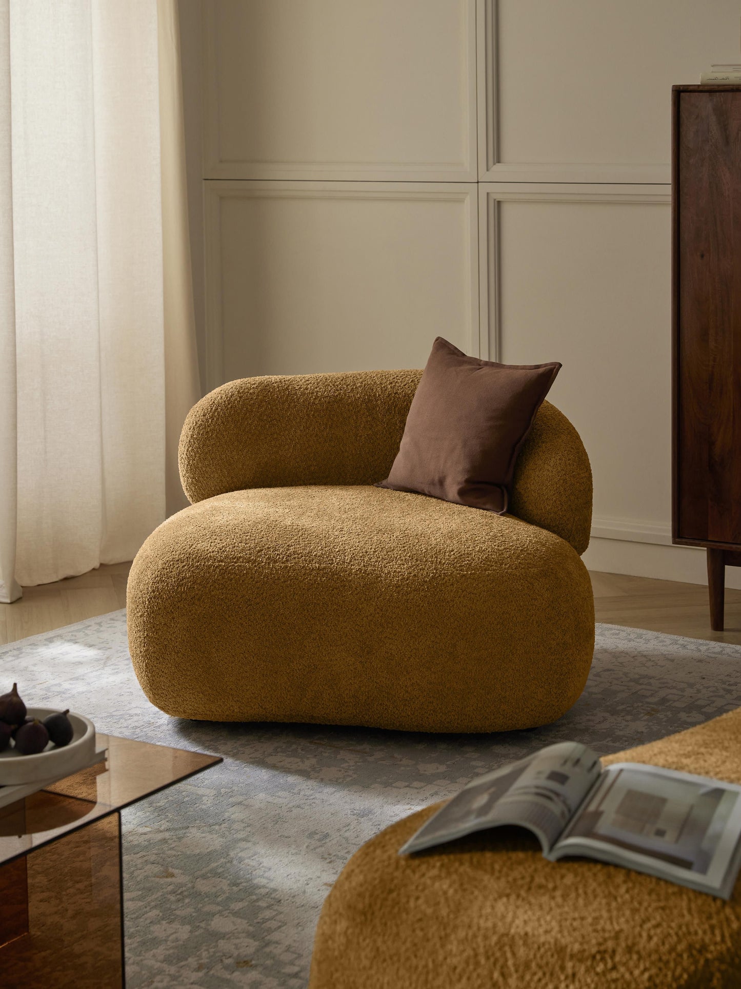 Alba Lounge Armchair, Teddy Bouclé