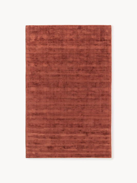 Jane Rug in Viscose, Hand-Woven