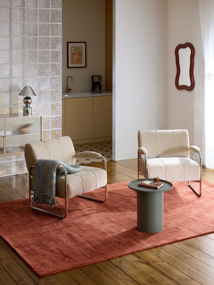 Jane Rug in Viscose, Hand-Woven