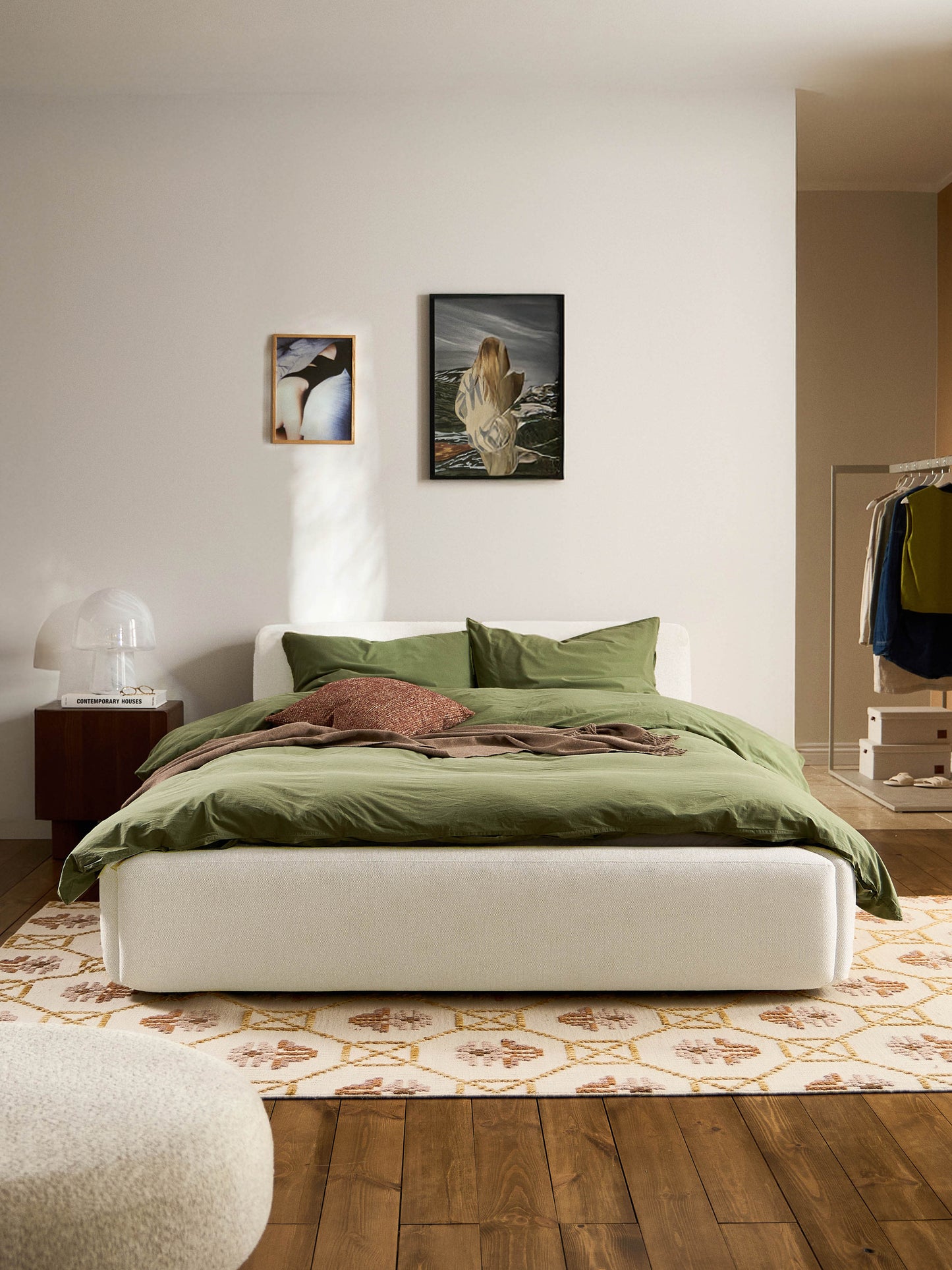 Melva Bed (Upholstered)