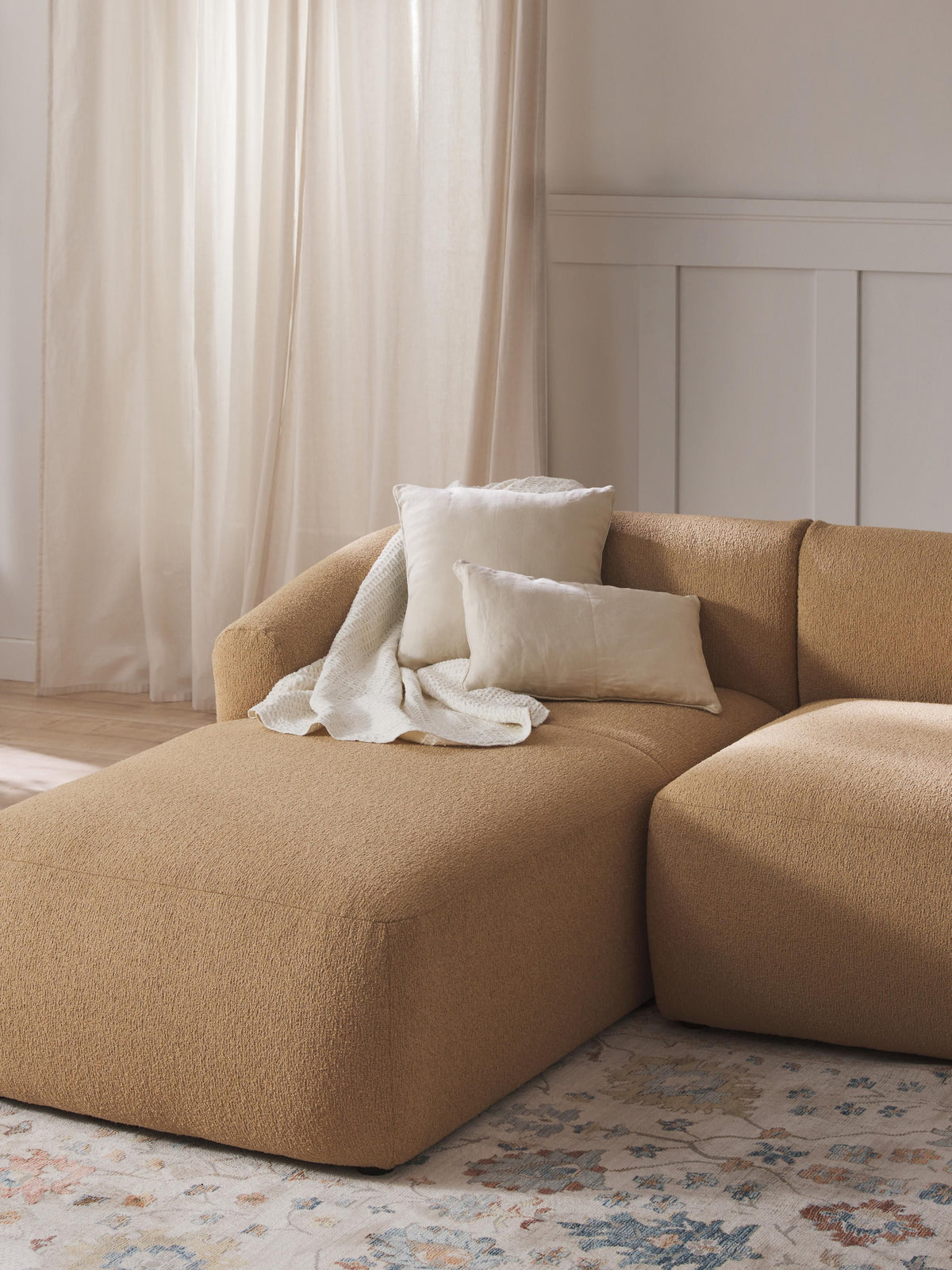 Sofia Chaise Corner Module, Bouclé