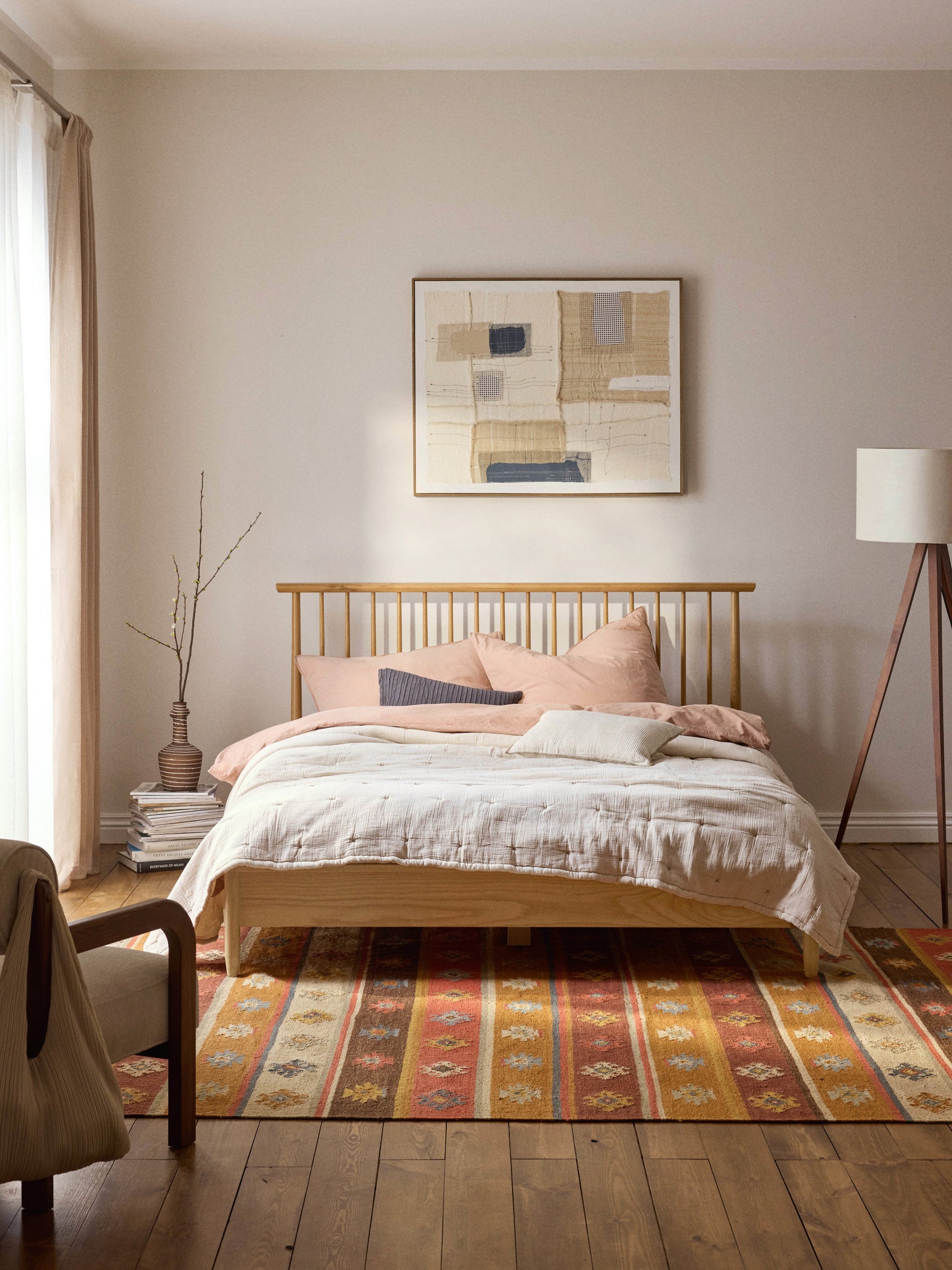 Windsor Wood Bed with Pine Headboard